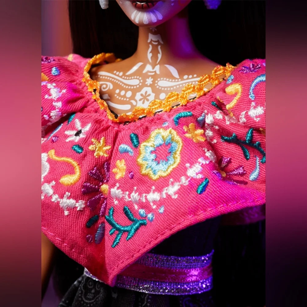 Barbie Dia De Los Muertos 2021 Doll NRFB Mattel Day Of The Dead Collector - Picture 4 of 9